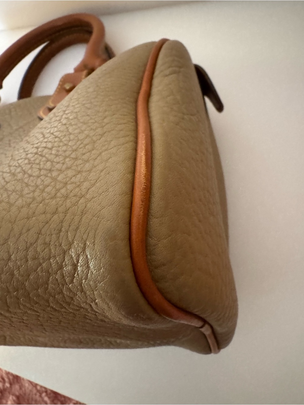 VINTAGE EUC Dooney & Bourke Made in USA Taupe AWL Satchel - Picture 12 of 13
